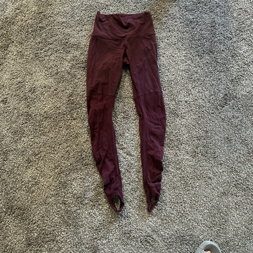 Lululemon full length leggings with stirrups